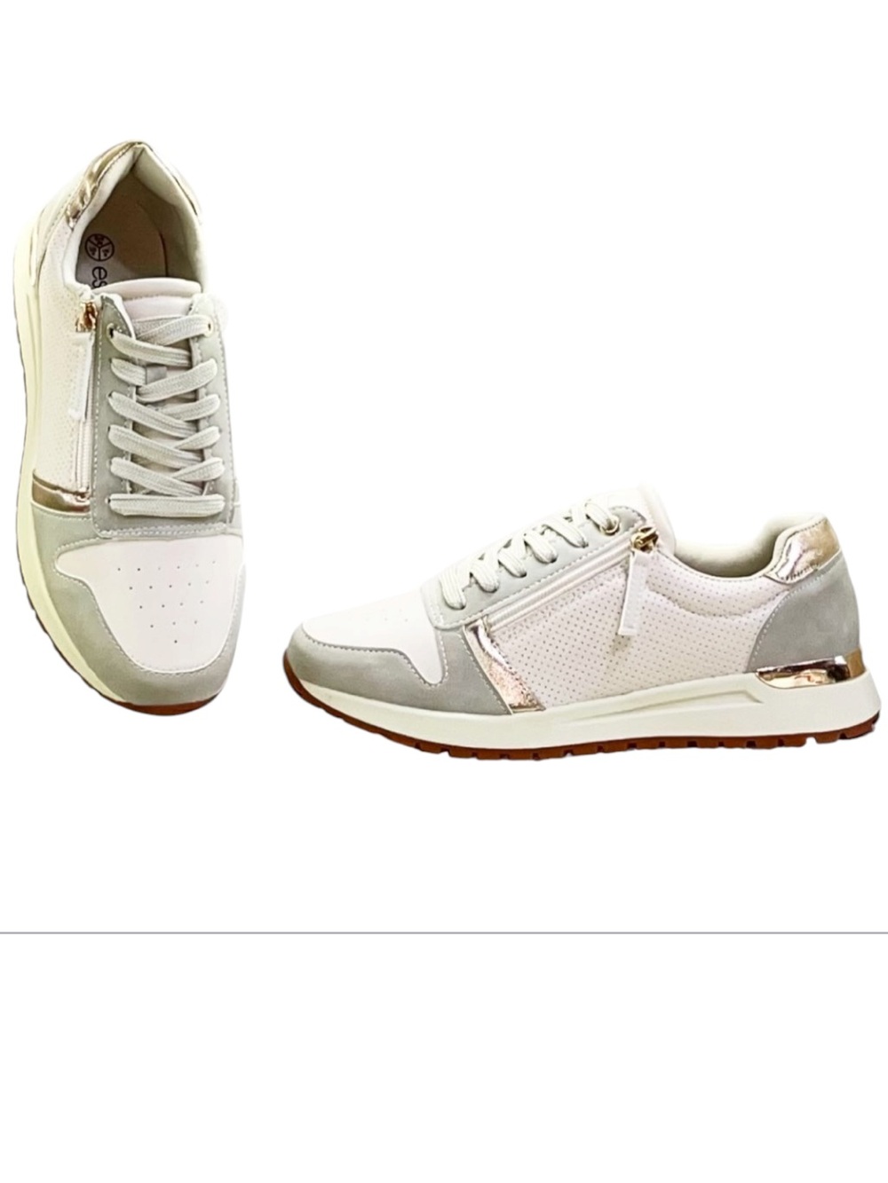 Esmara Cream Low-Top Casual Sneakers with Gold Accent worn once size 8.5